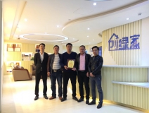 熱烈祝賀周總簽約創綠家鷹潭市區級代理！